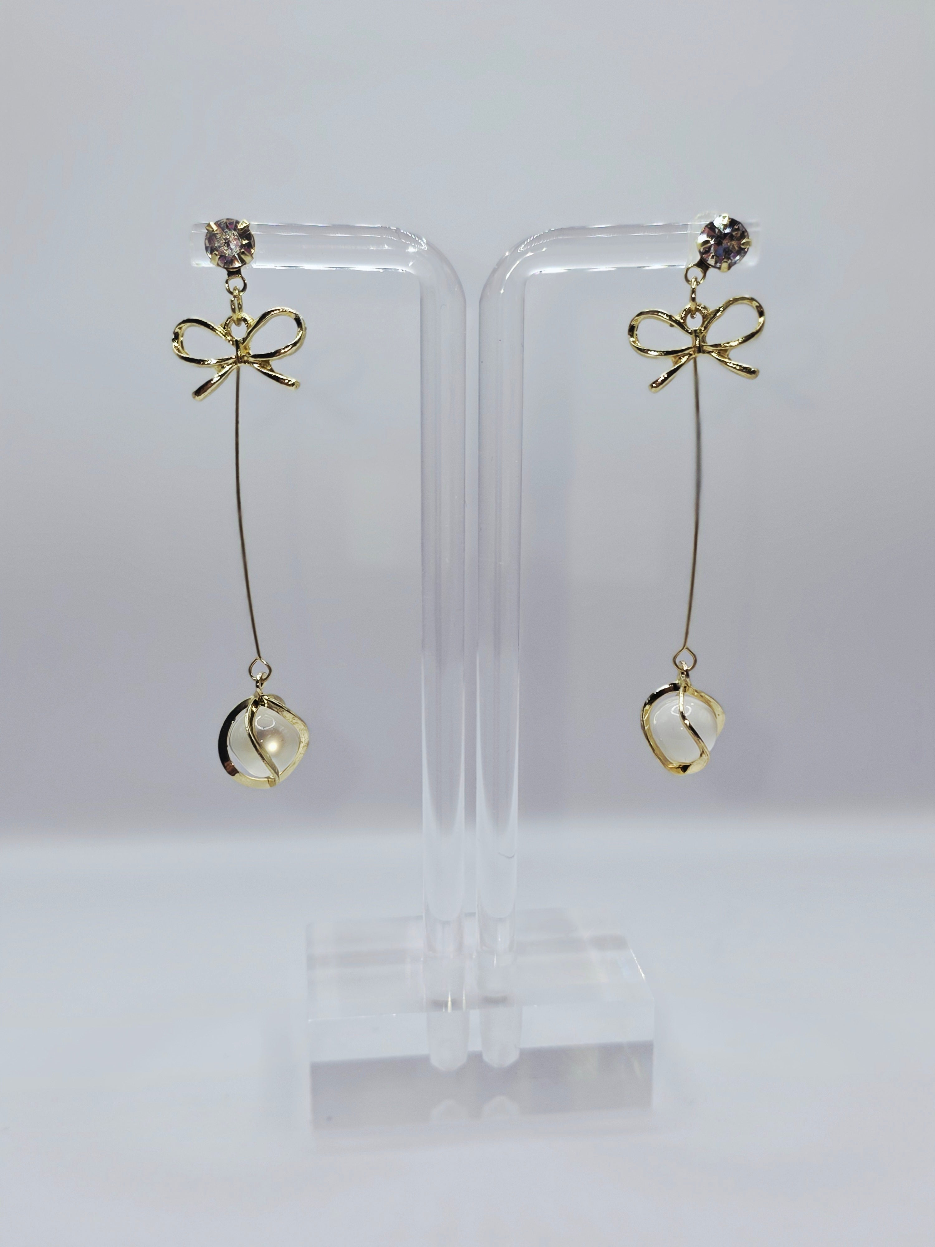 Golden Grace Drop Earrings